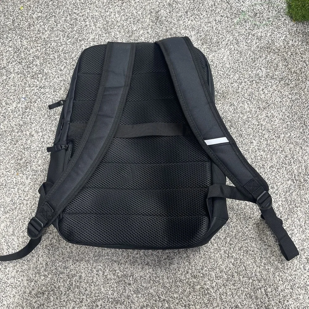 HP 17.3